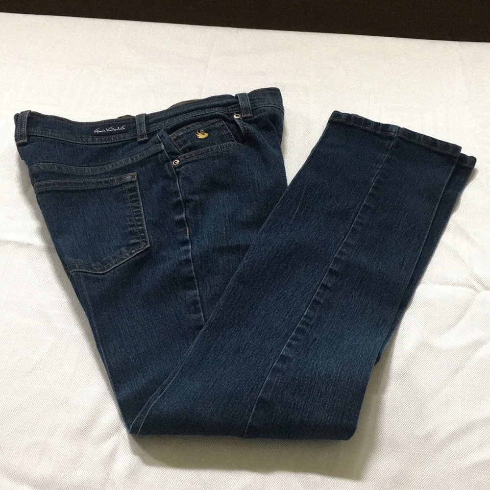 Women’s Blue Jeans; Size: Petite 4